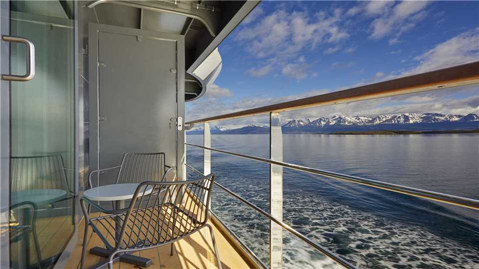 Antarctica 21 MS Magellan Explorer Balkon