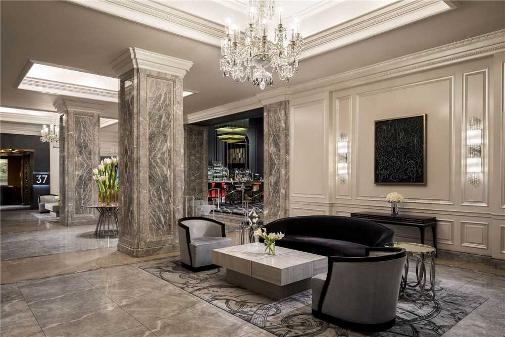 The Ritz Carlton San Francisco Lobby