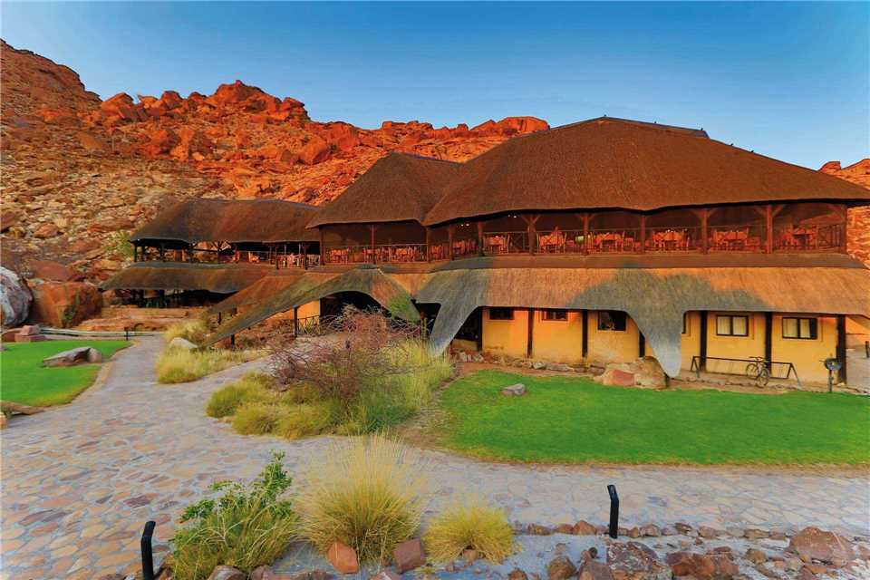 Twyfelfontein Country Lodge Lodgeansicht