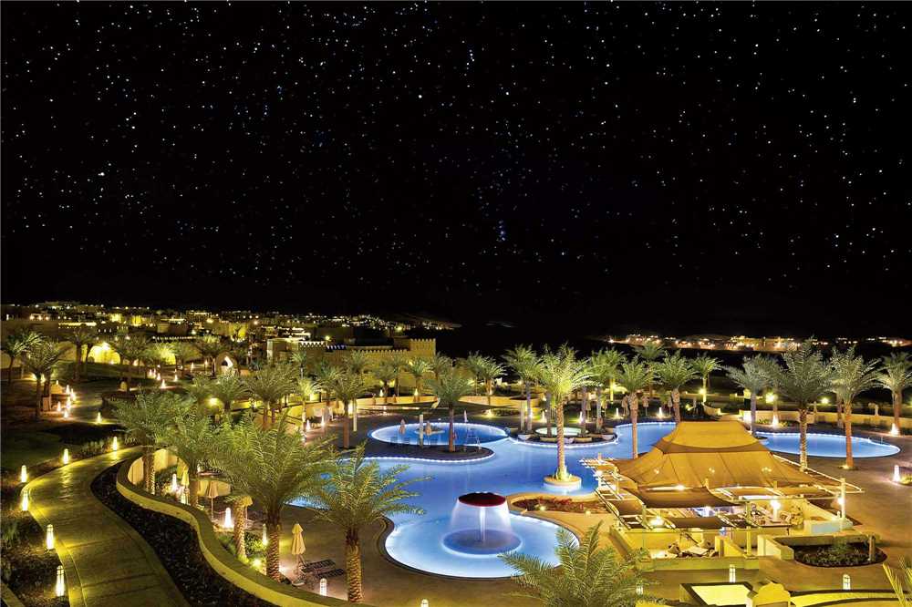 Qasr al Sarab Desert Resort by Anantara Luftaufnahme
