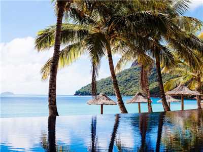 Beach Club Pool