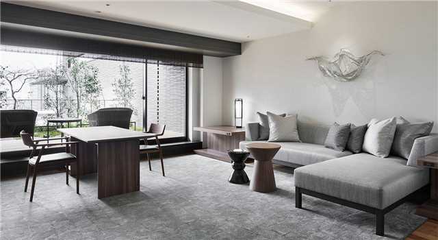 The Thousand Suite