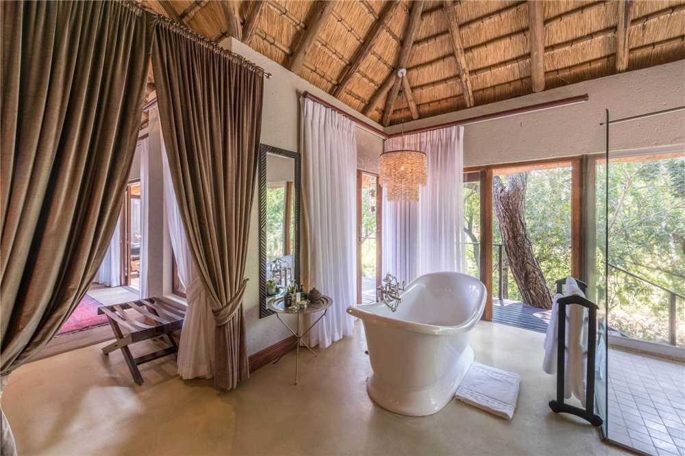 Dulini River Lodge Badezimmer