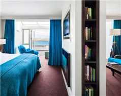 Cliff House Hotel Suite