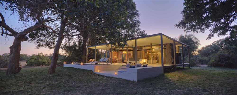 Chinzombo Camp Restaurant