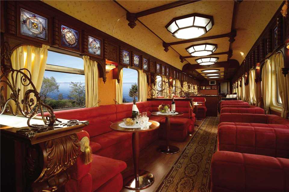 Golden Eagle Trans-Siberian Express Bar Wagen