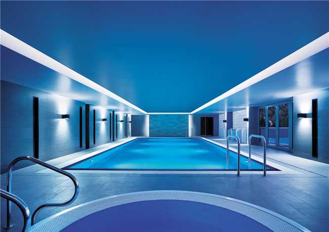 Shangri La Hotel Sydney Pool
