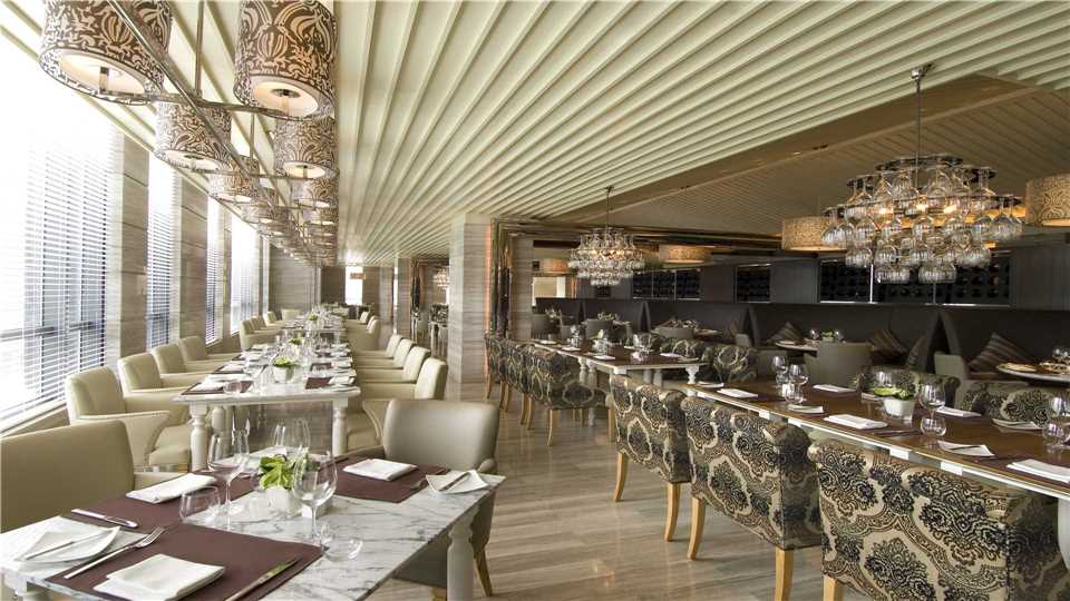 Hilton Beijing Wangfujing Hotel Restaurant