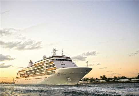 Silver Seas Cruises Silver Whisper Außenansicht