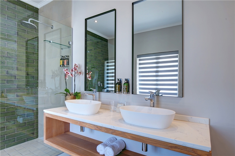 Knysna Hollow Country Estate_Bathroom