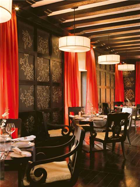 Taj Tashi Restaurant