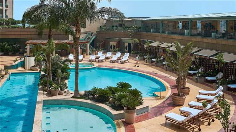 Four Seasons Hotel Cairo at Nile Plaza Pool