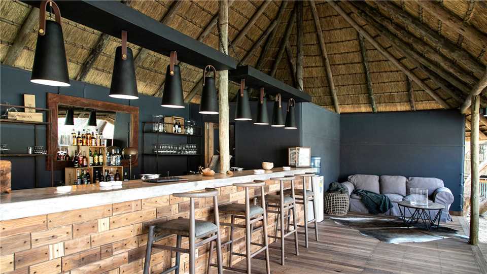 Serra Cafema Camp Bar