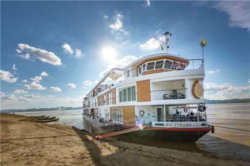 The Strand Cruises Schiff