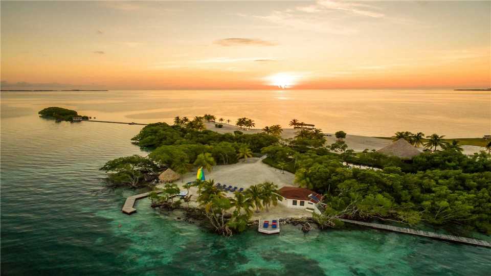 Royal Belize Luftaufnahme