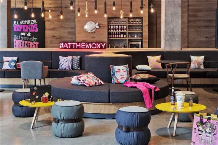 Moxy Tbilisi by Marriott Lobby