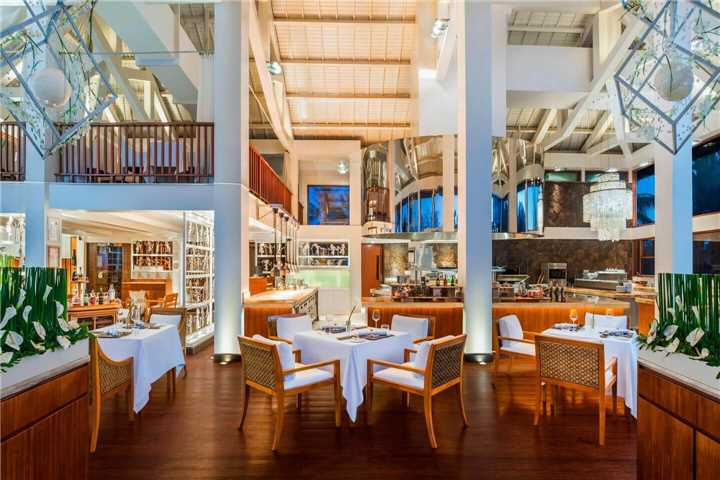 The St. Regis Bali Resort Restaurant