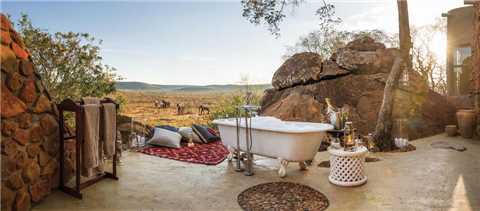 Tuningi Safari Lodge Baden im Freien