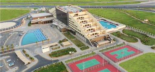 Grand Millenium Hotel_Außenbereich