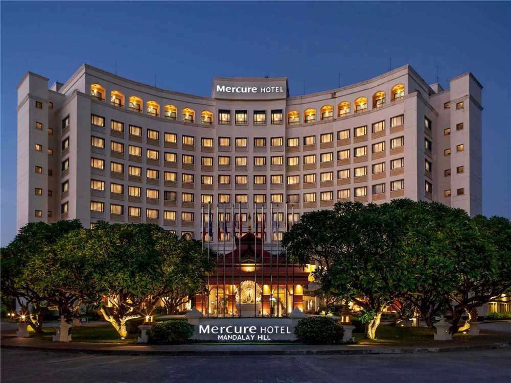 Mercure Mandalay Hill Resort Außenansicht