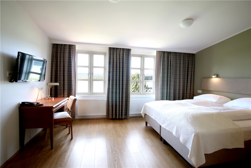 Room Lake Hotel