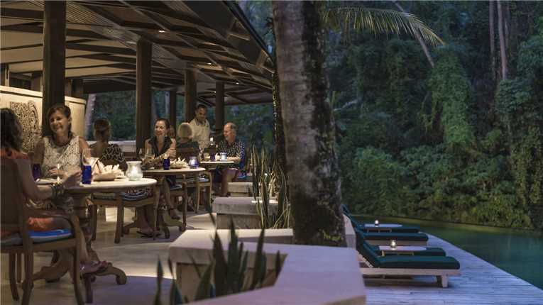 Four Seasons Resort at Sayan Restaurant