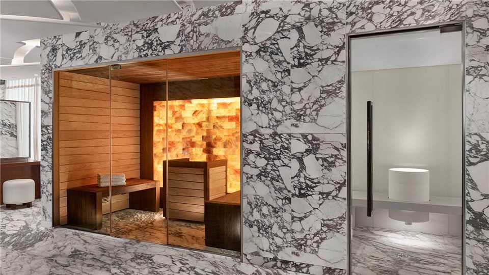 The Reverie Saigon Wellnessbereich