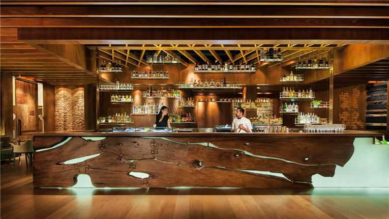 Four Seasons Sydney Bar