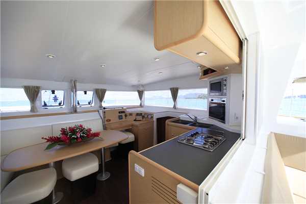 Iti Iti Classic Private Cruise Küche