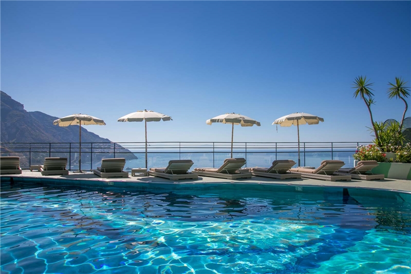 Le Agavi Pool