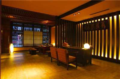 Onyado Tsutaya Lobby