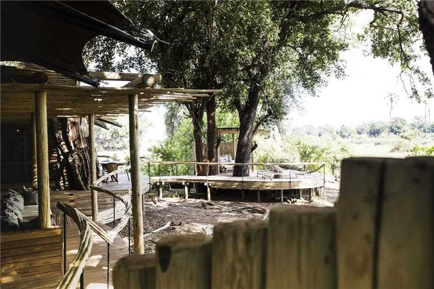 Mombo Camp Terrasse