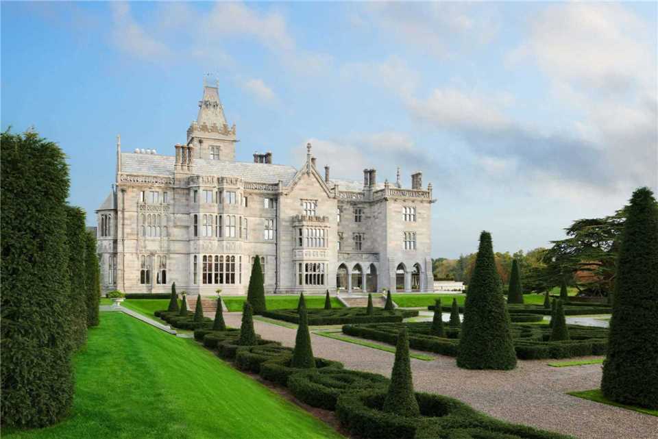 Adare Manor Außenansicht
