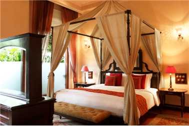 Taj Nadesar Palace Suite
