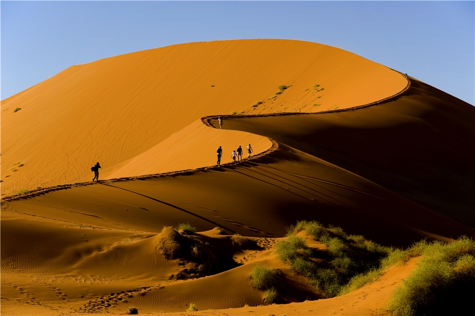 Namibia by Nature Dünenwanderung in Sossusvlei
