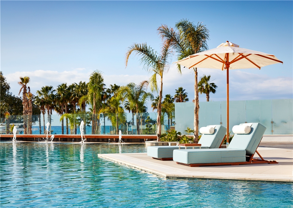Pool Parklane Zypern