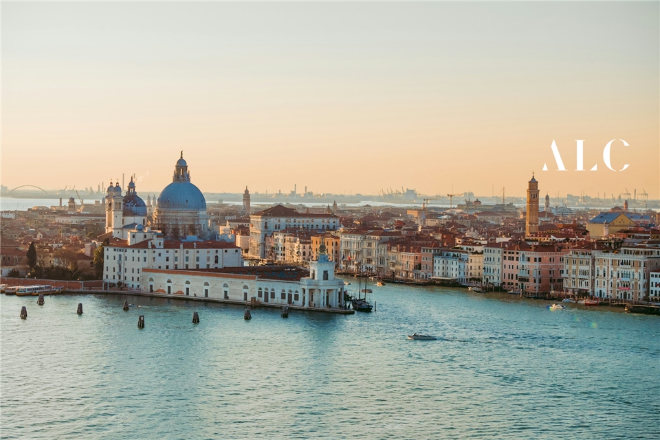 Punta della Dogana