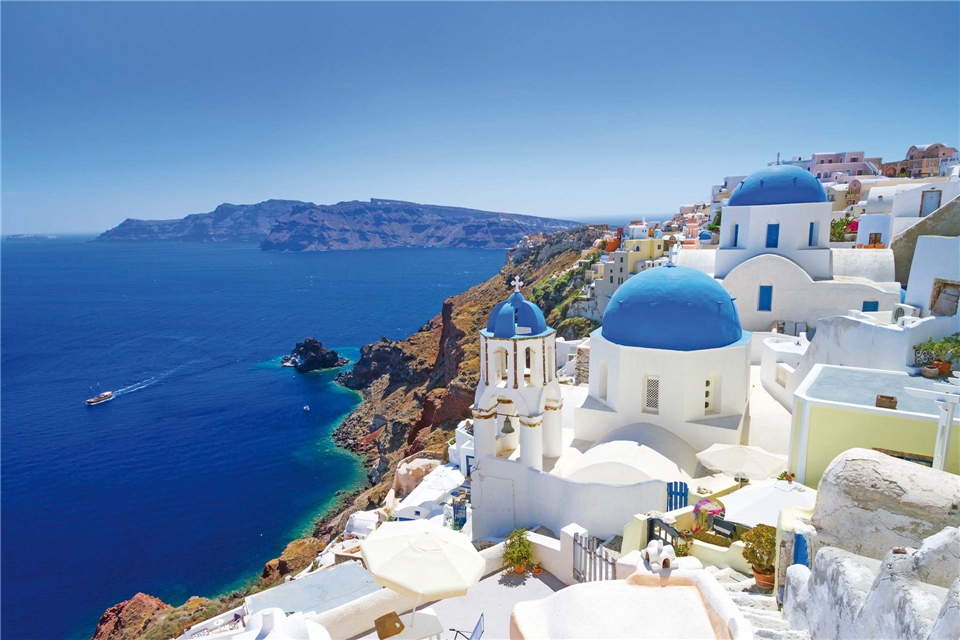 Scenic Eclipse Santorin
