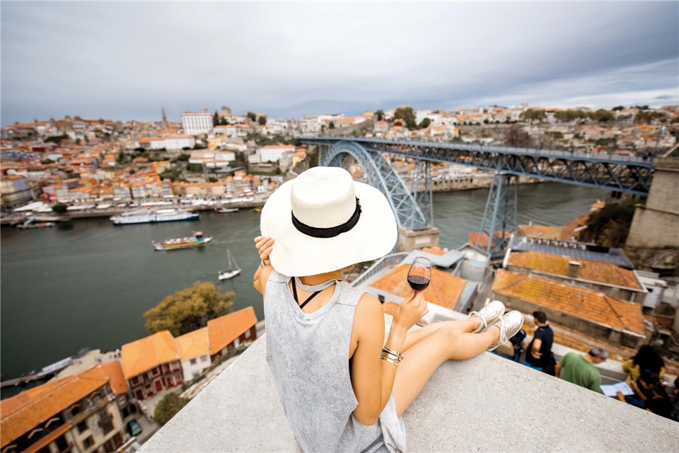 Portugal Wein und Genuss Blick auf Porto