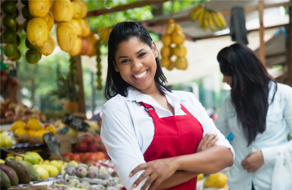 Costa Rica Obstverkäuferin auf dem Wochenmarkt