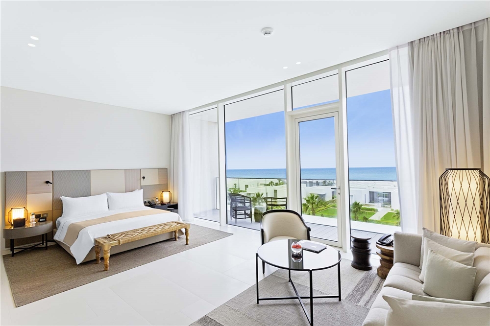The Oberoi Beach Resort Premier Room